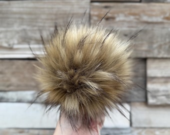 Wildwood luxe pom, Faux fur, long pile, high quality, for crochet beanies, for knitting, swift pom, large, small, 4 inch, 5 inch, 6