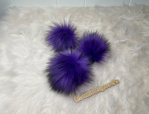 Purple Husky Faux Fur Pom Pom, Purple With Black Tips, Small, Medium,  Large, Fluffy, Pre Made, Tie On, Cotton String, for Beanies, Scarves 