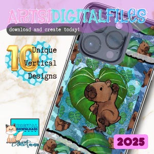 Puede incluir: Funda de teléfono con un diseño de carpincho, una gran hoja verde y fondo azul. La funda muestra el texto "ARTS DIGITAL FILES", "download and create today!", "10 Unique Vertical Designs" y el año "2025".