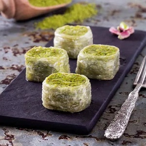 Turkish Baklava with Pistachio - Turkish Palace Baklava