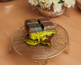 Famous Dubai Chocolate 200 gr (7.06oz)