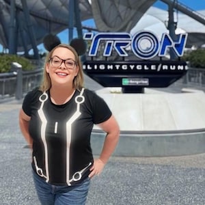 Tron Inspired Women&#39;s Athletic Shirt: MaxDri Running Tee Digital Grid Disneybound Costume