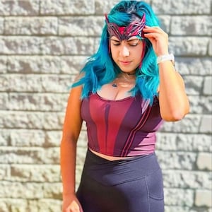 Wanda the Witch Superhero - Women&#39;s Sleeveless Athletic Crop Top – Spellbinding Style and Strength!