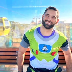 To Infinity: &#39;Buzz&#39; Men&#39;s MaxDri Athletic T-shirt