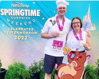 Little French Mouse Chef: Men's MaxDri Athletic T-shirt