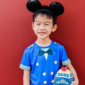 Cruise Captain Kids T-Shirt – Nautical Disneybound Outfit