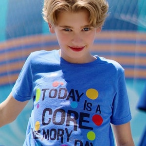 Maglietta per ragazzi &quot;Core Memory Day&quot;: maglietta a maniche corte in morbido cotone, stile costume Disneybound