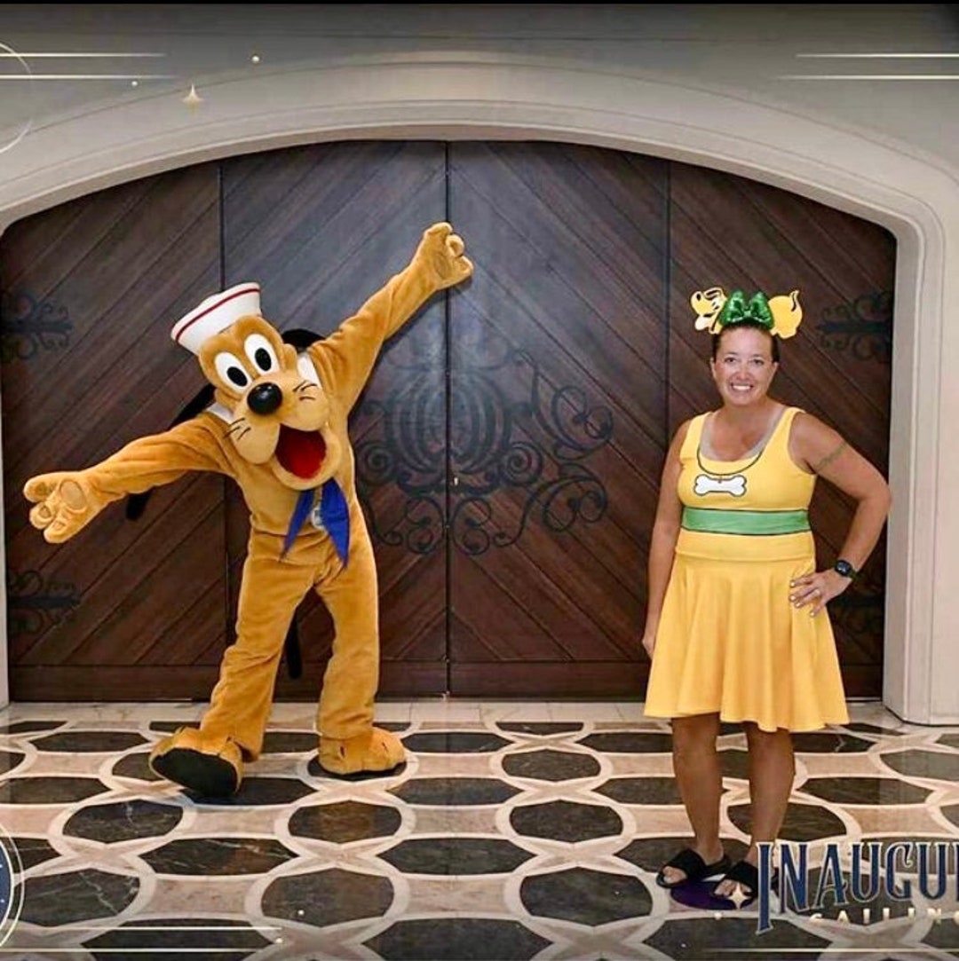 Oh Boy! It's My Pup Pluto! Women's Sleeveless Athletic Skater