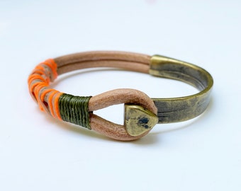 Pulsera de cuero colorida: estilo bohemio