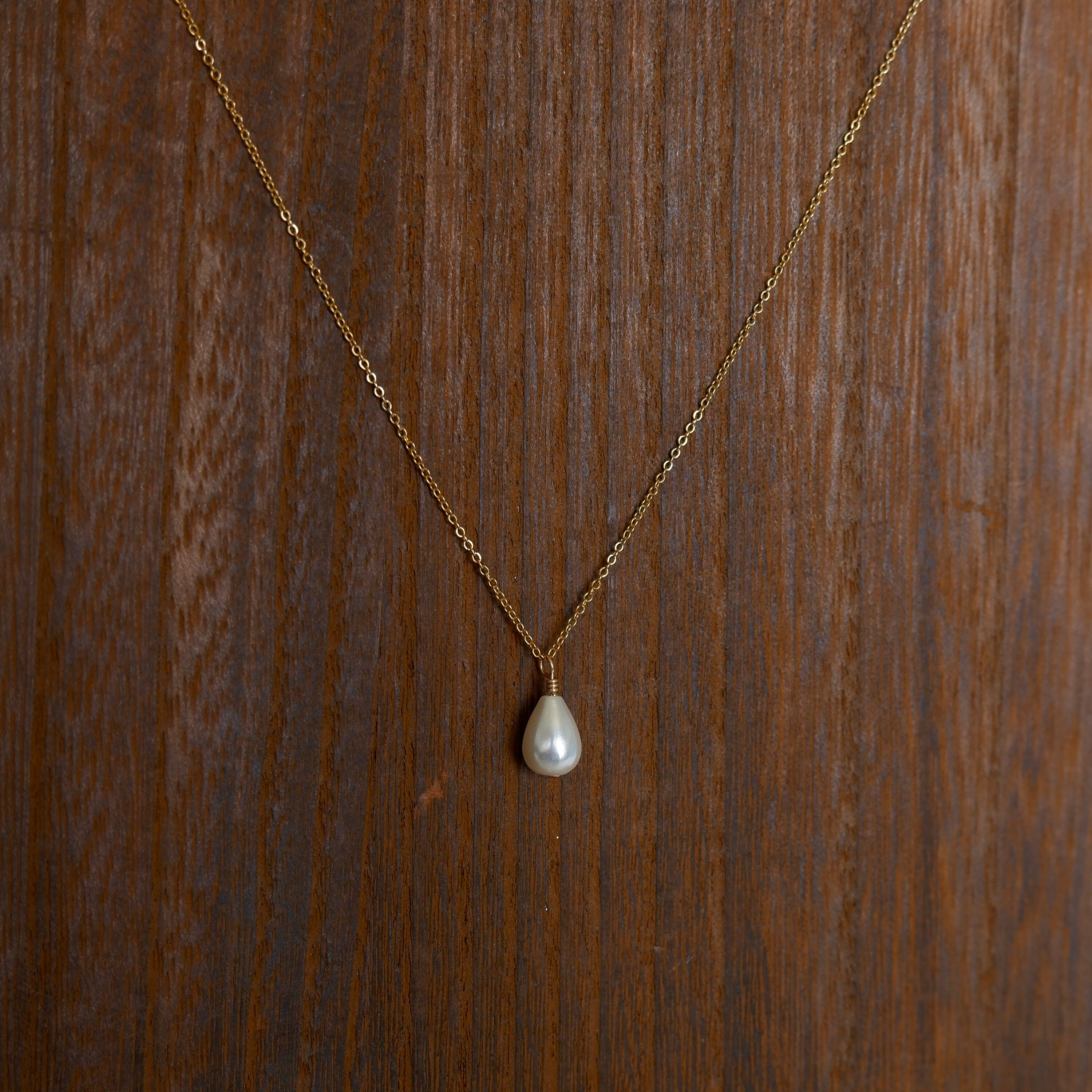 Collana con perle pendenti placcate in oro 14 carati, collana con perle d'acqua dolce naturali, collana da sposa per donna, regalo per damigella d'onore, regalo per la festa della mamma