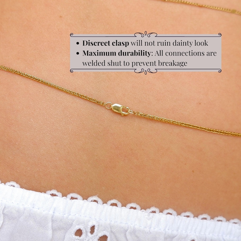 Peut inclure: Une fine cha&icirc;ne de collier en or avec un petit fermoir discret. Le texte sur l'image indique : Discreet clasp will not ruin dainty look. Maximum durability: All connections are welded shut to prevent breakage.
