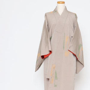 kimono robe / vintage Japanese kimono / casual kimono / kimono jacket / kimono dress /kimono coat