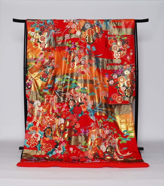 Uchikake Kimono, Wedding Kimono, Japanese Kimono R