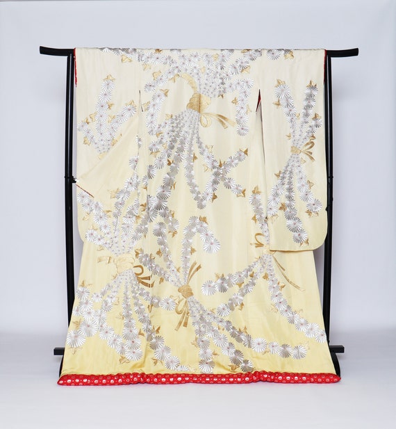 Uchikake Kimono, Wedding Kimono, Japanese Kimono R
