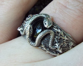 Serpents Of The Thorns, Thorn Snake ring, Sterling Silver Black Onyx snake ring, Snake and Thorn nature ring, Large Goth Serpent ring
