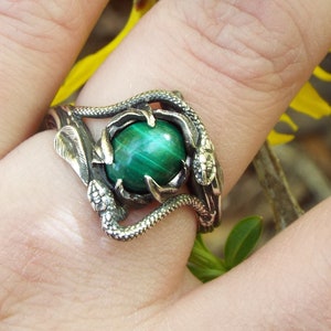 Forest of snakes, Nature inspired Serpent ring, Malachite Snake ring, Silver Snake ring, Branch and leaf Statement ring, Malachite goth ring