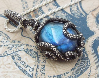 Kraken Labradorite Necklace, Fantasy Ocean Necklace, tentacle Necklace, Wrapping tentacle Jewelry, sterling silver oxidized octopus Necklace