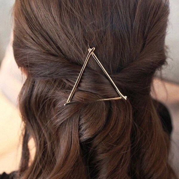 TRIANGLE Hair Clip, Gold Geometric Pin, Hair Accessories, Minimalist Hair Pin, Pyramid, Bridesmaid Gift Barrette, Simple classy Hair Pin