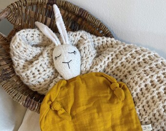 Comforter organic muslin comforter cuddly toy rabbit Oskar THE ORIGINAL (mustard)