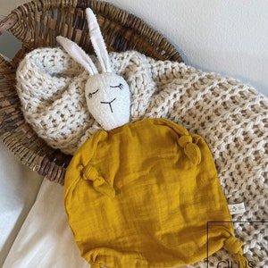 Comforter organic muslin comforter cuddly toy rabbit Oskar THE ORIGINAL (mustard)