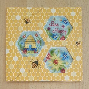 Bijen Happy Honeycomb Hive Card