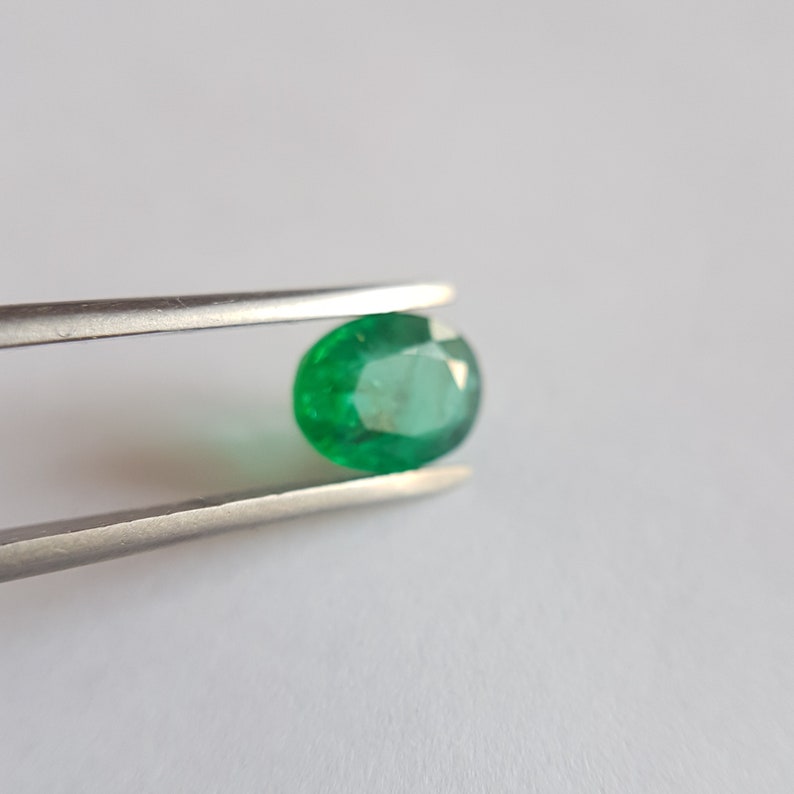 Natural Emerald loose gemstone Cut Stone Handmade for you Cut Gemstone 100/% Natural Zambian Emerald 1.60 Ct Oval Shape