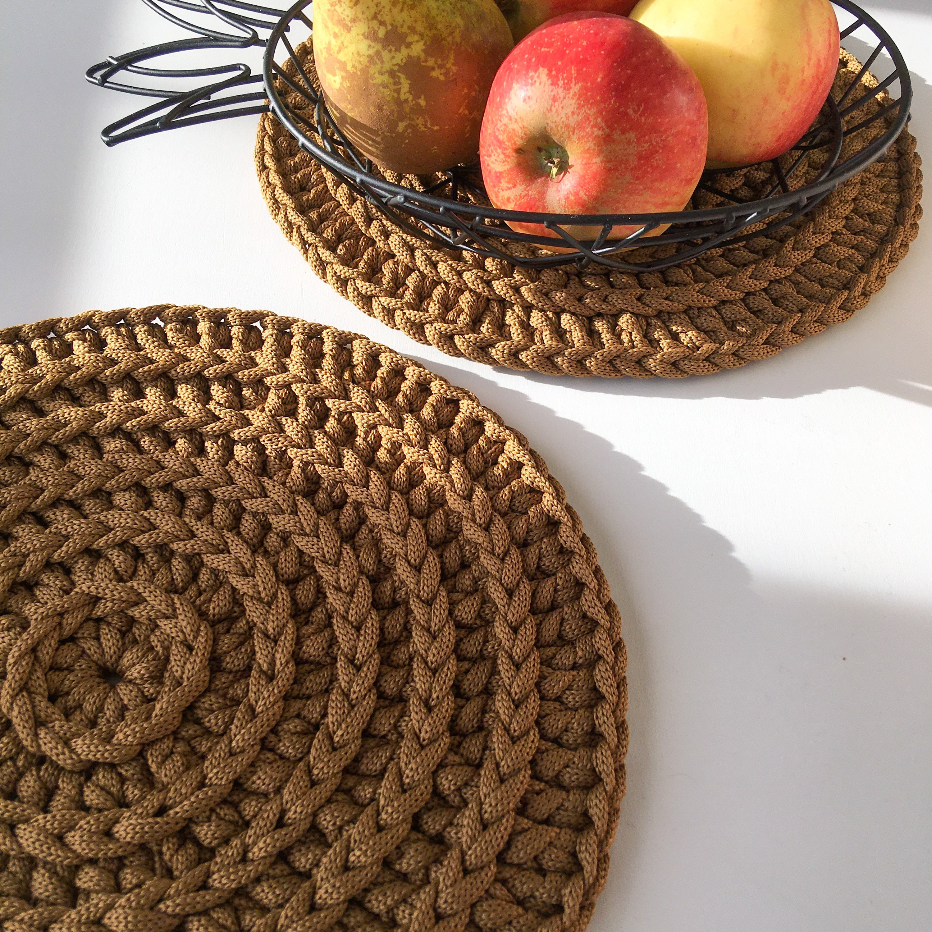 Round table mats Outdoor crochet placemats set Coffee table Etsy