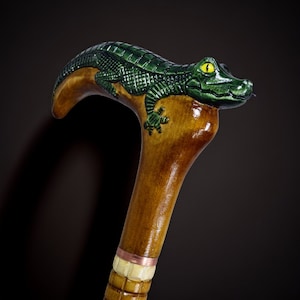 Walking Cane Canes and Walking Sticks Walking Stick Wooden Cane Handmade Accessories Carved Cane Wood Reeds Hand-Carving Gift (Crocodile)