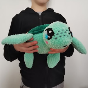 Ocean Whispers: Crochet Sea Turtle Amigurumi Pattern