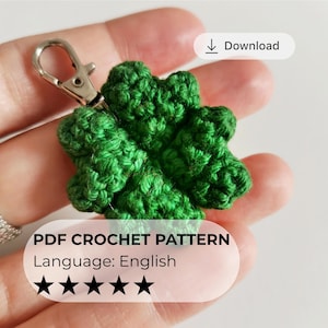 Haakpatroon voor een geluksklavertje vier: een amigurumi sleutelhangertje met vier blaadjes, een eenvoudig knutselproject (PDF).