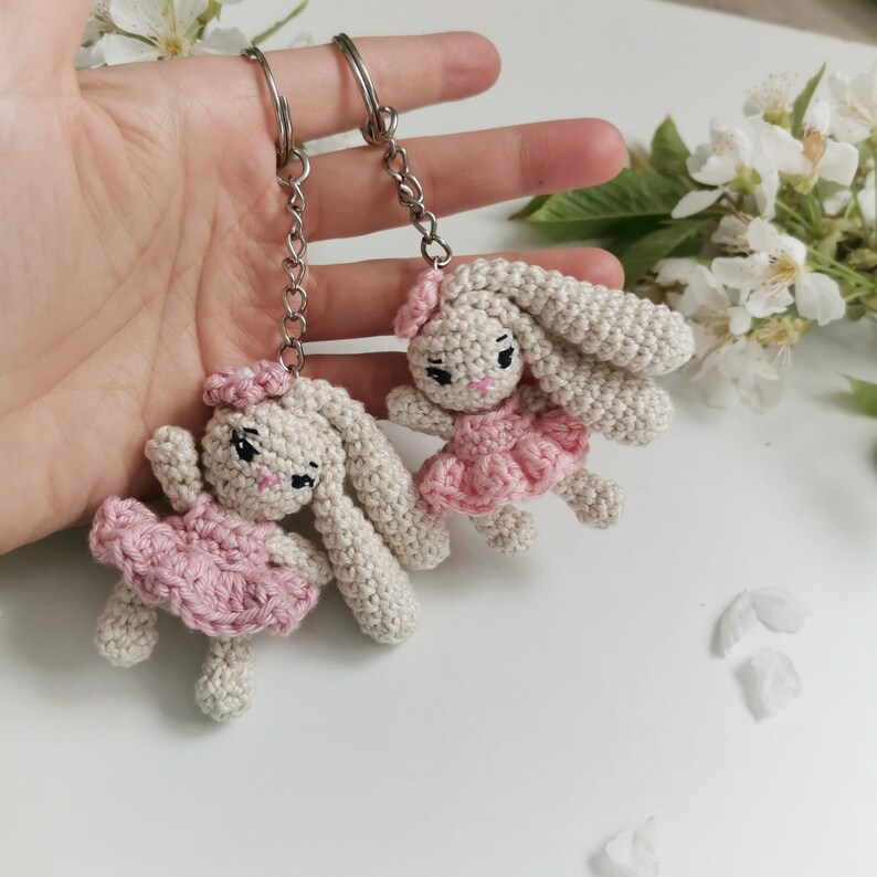 Crochet bunny keychain pattern