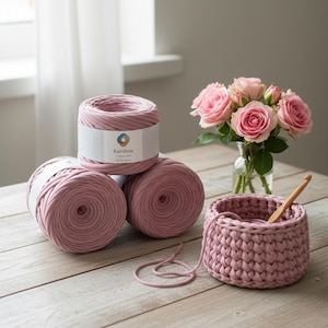 T-Shirt Yarn: Chunky Cotton Crochet Bag Yarn. 25,50 or 100 meters. Dusty rose colour
