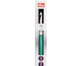 Prym crochet hook .Ergonomic handle, size 7 mm. Coloured handle