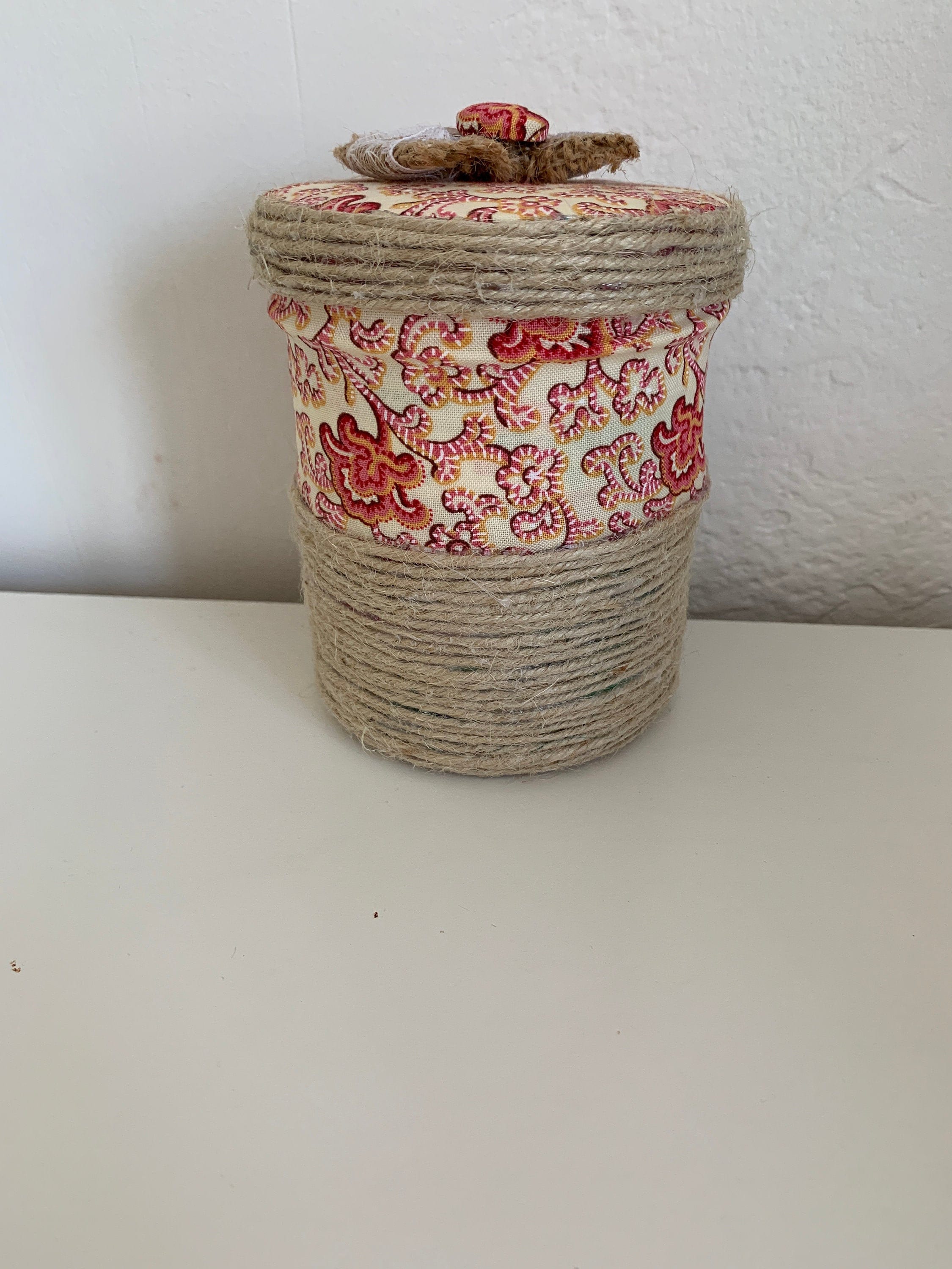 Bonbonnières en Tissu et Corde Fait-Main à Partir d'emballages Plastique Du Commerce