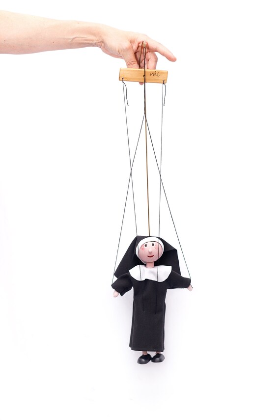 Yarn puppet. Puppets. Puppets. Puppets. Puppet theatres. Etsy