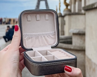 Travel jewelry box PARIS small jewelry box for earrings, rings, necklaces