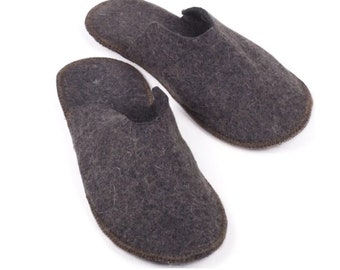 Felt bath and sauna slippers