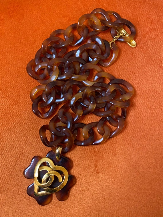 Chanel 1995 necklace