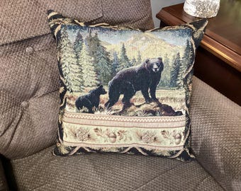 USA sewn 18 to 26 inch pillows, Bear, bed shams, runners: rustic Cabin Decor