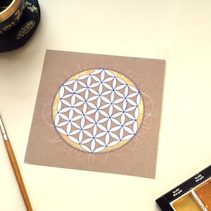 Carte postale Mandala “Fleur de Vie" Protection et harmonie. Fond aspect Kraft