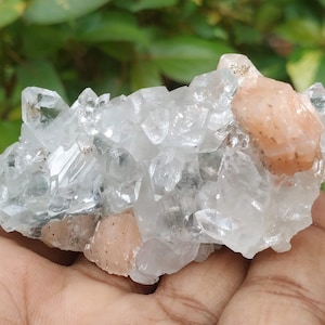 Marvellous Apophyllite Crysstal Natural Mineral from India / Very Beautiful White Apophylite Crystal with Stillbite Quality Mineral piece