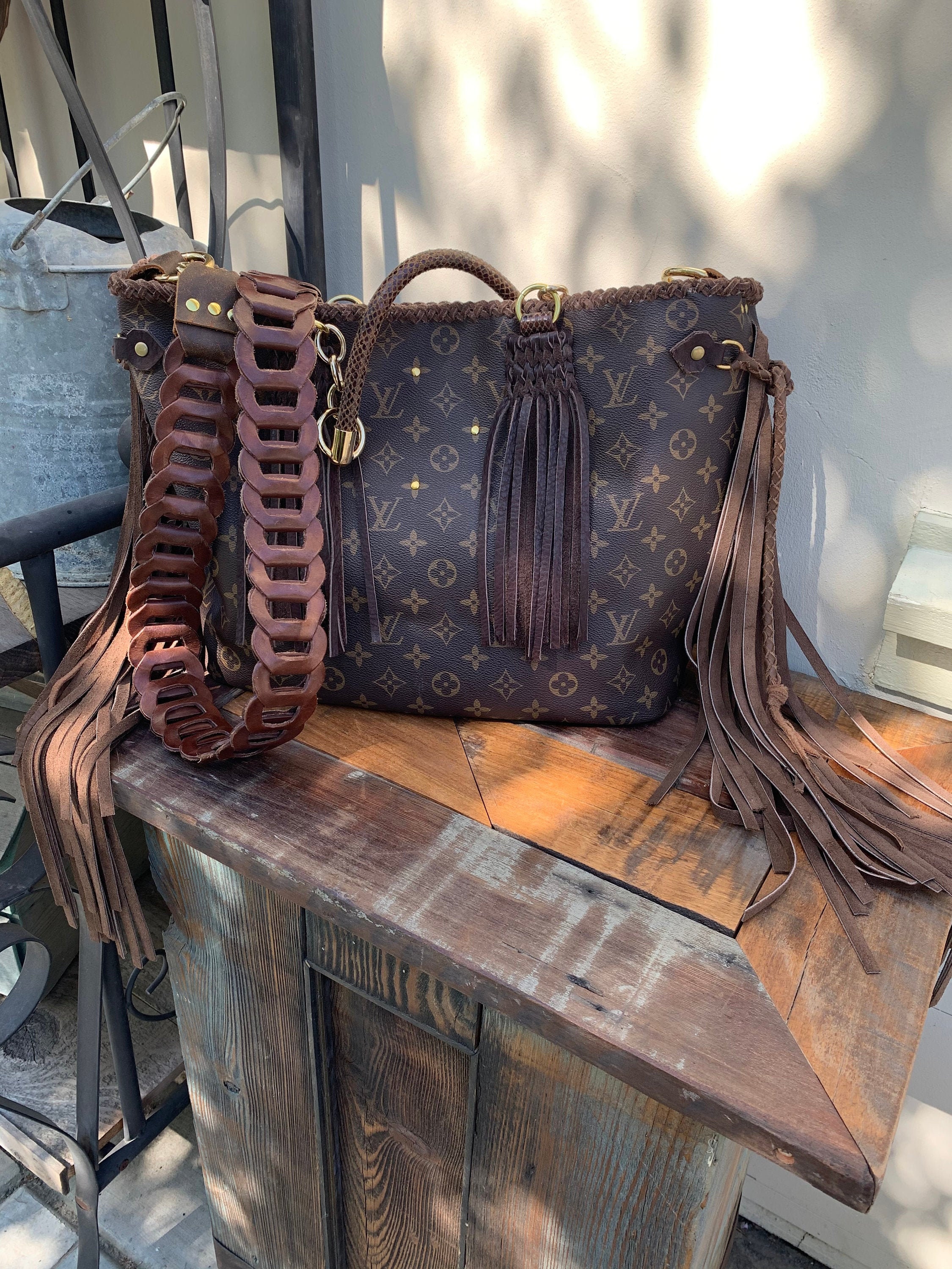 Crossbody LV Dupe