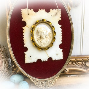 French Antique Meerschaum Reliquary on Alabaster Marble Frame - Bust of Christ, Jesus, Lord