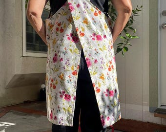 Japanese style Crossback Apron for women/ Cotton  Crossback Apron with pockets/ Handmade Cotton Crossback apron/Free shipping