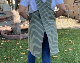 Japanese style Crossback Apron for women/ Cotton  Crossback Apron with pockets/ Handmade Cotton Crossback apron/Free shipping
