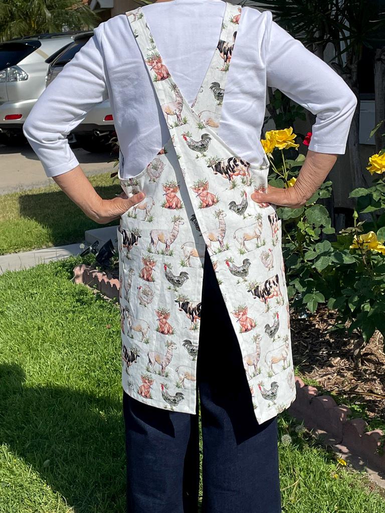 Japanese style Crossback Apron/ Cotton Crossback Apron with pockets/ Handmade Cotton Crossback apron/Apron for adult/Free shipping