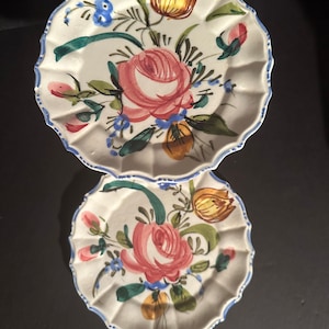 Hand Painted Italian Renaissance Floral Plates - Set of Two - 7.5&quot; Diameter, Fluted Edge