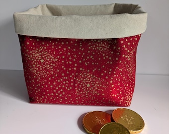 Reversible Christmas Fabric Basket: Handmade Holiday Decor