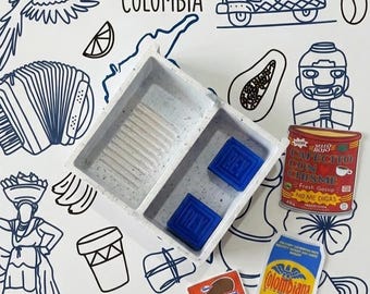 Mini Lavadero Brush Cleaner Authentic Colombian Style Miniature for Makeup Brushes and Art Tools - Cute Cultural Gift Latina Gift for Her