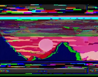 Retro VHS Glitch Sunset Screensaver: 80s Vaporwave Wallpaper